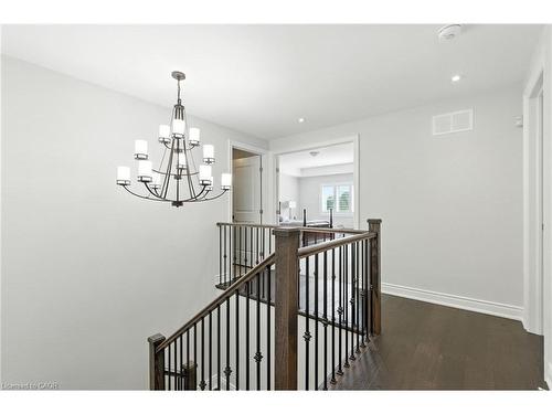 15 Robarts Drive, Ancaster, ON - Indoor Photo Showing Other Room