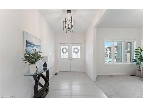 30 Rowley Street, Brantford, ON - Indoor Photo Showing Other Room