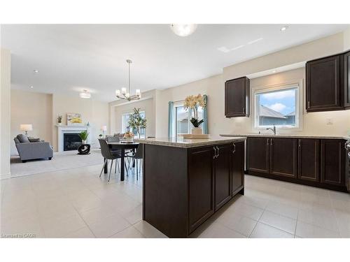 30 Rowley Street, Brantford, ON - Indoor