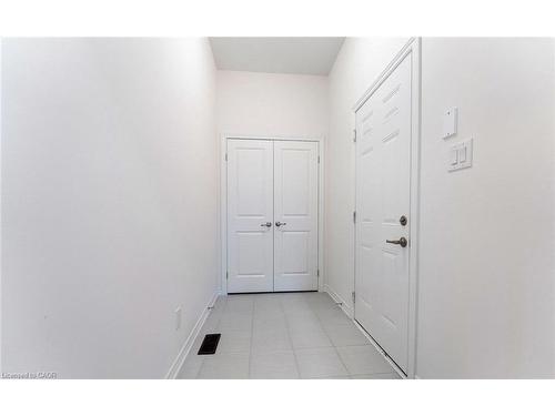 30 Rowley Street, Brantford, ON - Indoor Photo Showing Other Room