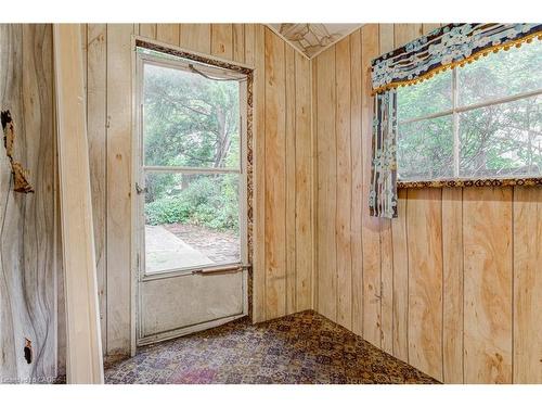 99 Blake Street, Hamilton, ON - Indoor Photo Showing Other Room