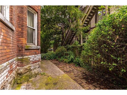 99 Blake Street, Hamilton, ON - Outdoor