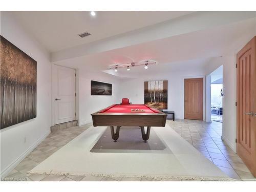 1270 1 Side Road, Burlington, ON - Indoor Photo Showing Other Room