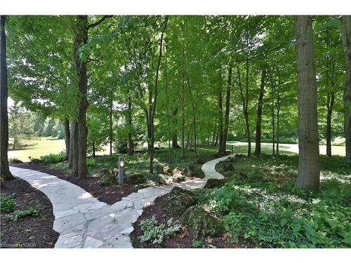 1270 1 Side Road, Burlington, ON - Outdoor