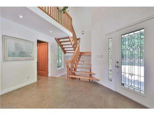 1270 1 Side Road, Burlington, ON - Indoor Photo Showing Other Room