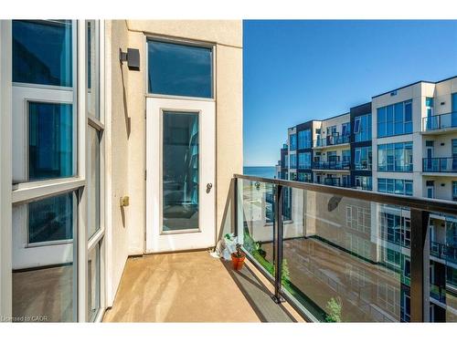 512-10 Concord Place, Grimsby, ON - Outdoor With Balcony With Exterior