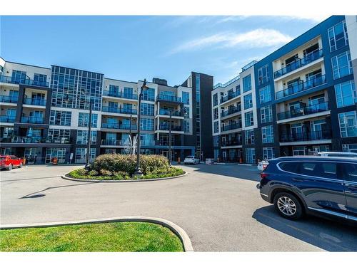 512-10 Concord Place, Grimsby, ON - Outdoor With Balcony With Facade