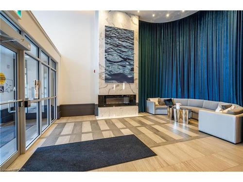 512-10 Concord Place, Grimsby, ON -  With Exterior