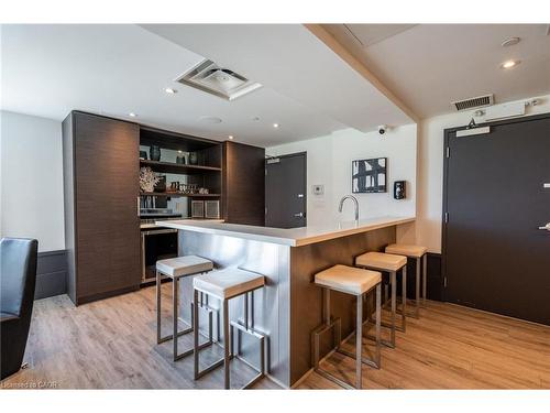 512-10 Concord Place, Grimsby, ON - Indoor