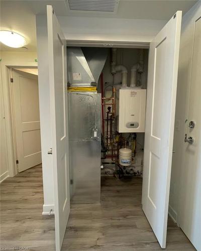 301-110 Fergus Avenue, Kitchener, ON - Indoor Photo Showing Other Room