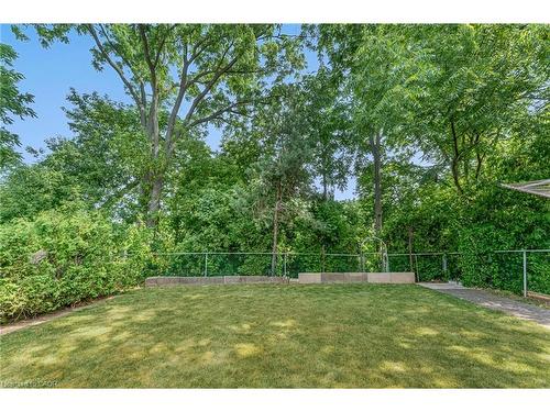 323 Hixon Road, Hamilton, ON - Outdoor