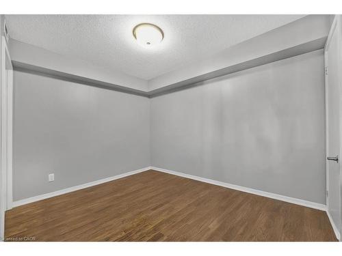 725-38 Joe Shuster Way, Toronto, ON - Indoor Photo Showing Other Room
