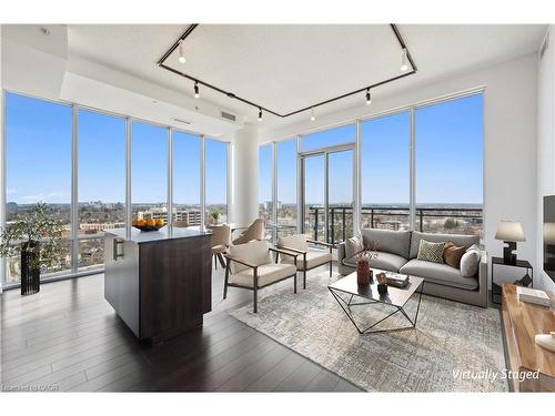 1702-85 Duke Street W, Kitchener, ON - Indoor Photo Showing Living Room