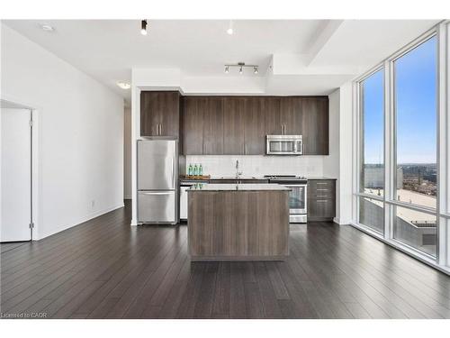 1702-85 Duke Street W, Kitchener, ON - Indoor Photo Showing Kitchen With Stainless Steel Kitchen