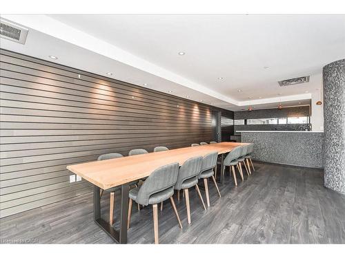 1702-85 Duke Street W, Kitchener, ON - Indoor