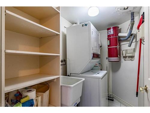 304 (3D)-67 Caroline Street S, Hamilton, ON - Indoor Photo Showing Laundry Room