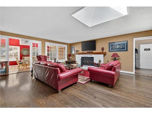 5590 Blind Line, Burlington, ON - Indoor Photo Showing Living Room With Fireplace