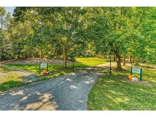 5590 Blind Line, Burlington, ON - Outdoor