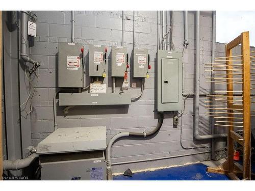 42 Niagara Street, Hamilton, ON 