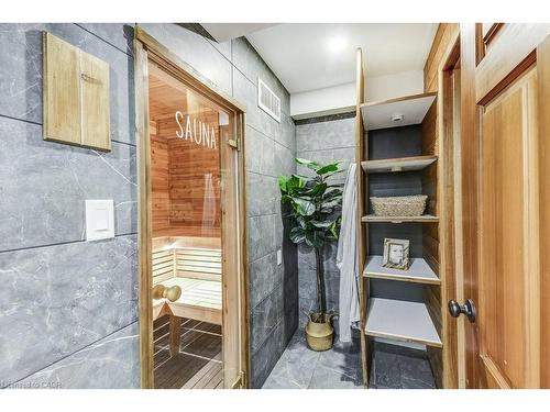 9 Foresthill Crescent, Fonthill, ON - Indoor Photo Showing Other Room