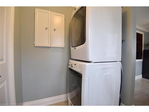 293 Fairfield Avenue, Hamilton, ON - Indoor Photo Showing Laundry Room