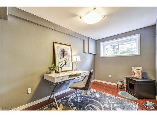5203 Broughton Crescent, Burlington, ON - Indoor Photo Showing Office
