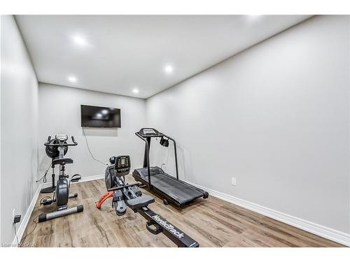 5203 Broughton Crescent, Burlington, ON - Indoor Photo Showing Gym Room