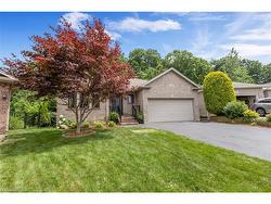 12 Oliver Court  Brantford, ON N3T 6N6