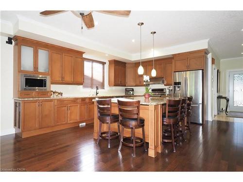 530 St Andrew Street E, Fergus, ON - Indoor