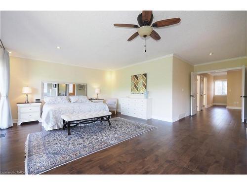 530 St Andrew Street E, Fergus, ON - Indoor Photo Showing Bedroom
