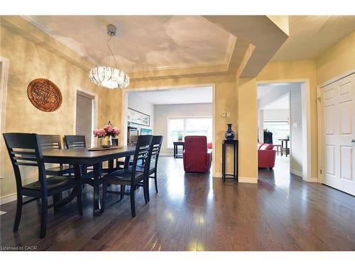 130 Coopershawk Street, Kitchener, ON - Indoor Photo Showing Dining Room