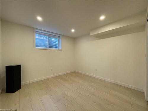 130 Coopershawk Street, Kitchener, ON - Indoor