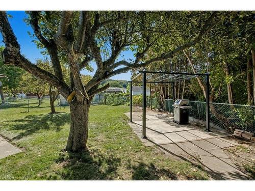 40 Tara Court, Hamilton, ON - Outdoor