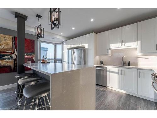 17C-67 Caroline Street S, Hamilton, ON - Indoor Photo Showing Kitchen With Upgraded Kitchen