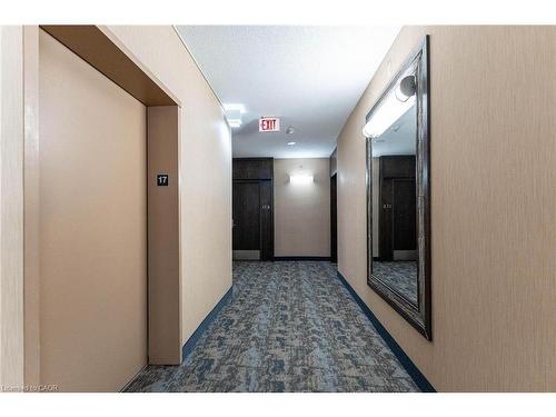 17C-67 Caroline Street S, Hamilton, ON - Indoor Photo Showing Other Room