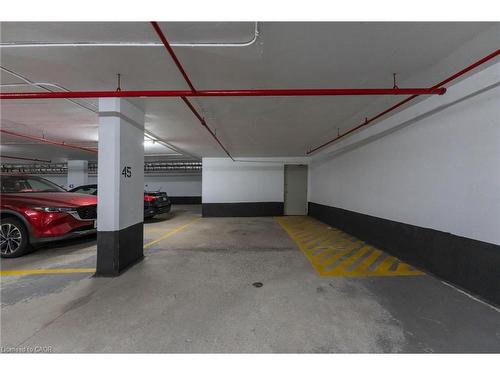 17C-67 Caroline Street S, Hamilton, ON - Indoor Photo Showing Garage