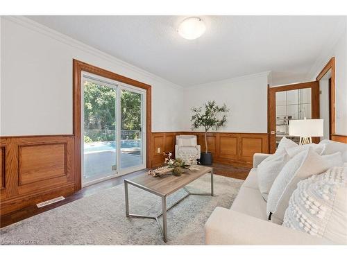 544 Glen Manor Boulevard, Waterloo, ON - Indoor Photo Showing Other Room