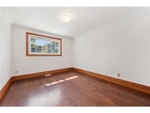 544 Glen Manor Boulevard, Waterloo, ON - Indoor Photo Showing Other Room
