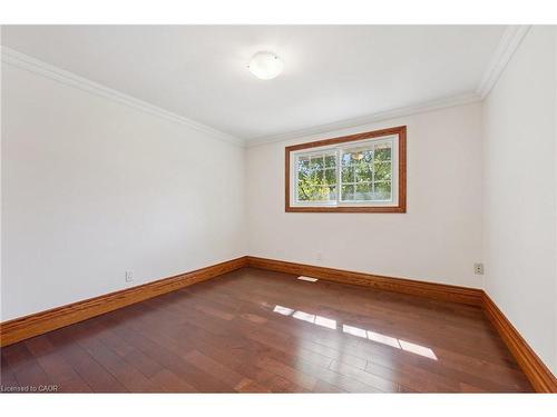 544 Glen Manor Boulevard, Waterloo, ON - Indoor Photo Showing Other Room