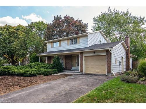 389 Dunvegan Drive, Waterloo, ON - Outdoor