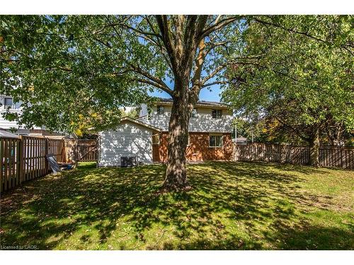 389 Dunvegan Drive, Waterloo, ON - Outdoor