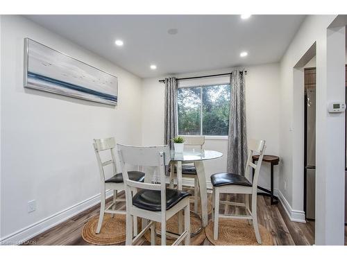 389 Dunvegan Drive, Waterloo, ON - Indoor