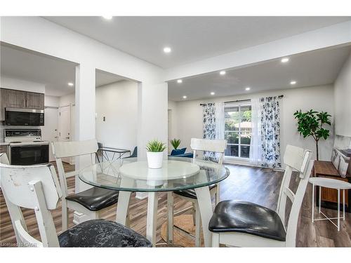 389 Dunvegan Drive, Waterloo, ON - Indoor Photo Showing Dining Room