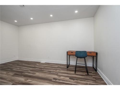 389 Dunvegan Drive, Waterloo, ON - Indoor Photo Showing Other Room