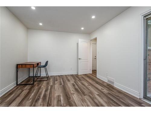 389 Dunvegan Drive, Waterloo, ON - Indoor Photo Showing Other Room