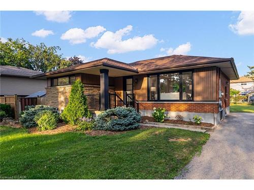 13 Skyland Drive, Hamilton, ON - Outdoor With Deck Patio Veranda