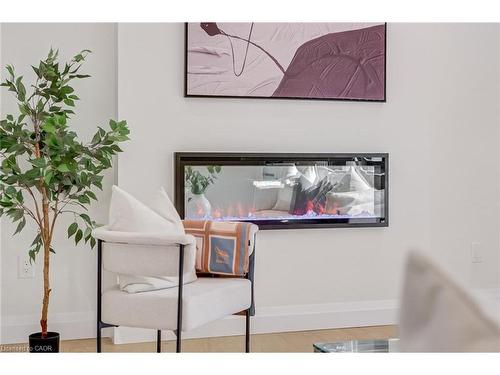 13 Skyland Drive, Hamilton, ON - Indoor Photo Showing Other Room