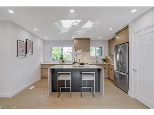 13 Skyland Drive, Hamilton, ON - Indoor