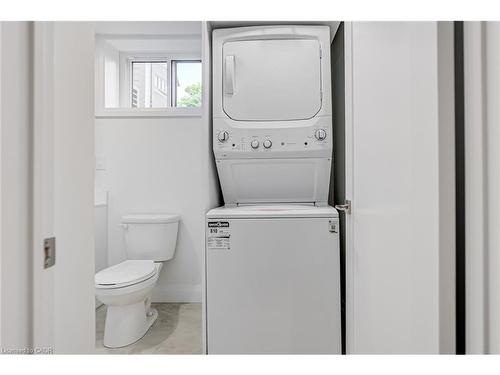 13 Skyland Drive, Hamilton, ON - Indoor Photo Showing Laundry Room