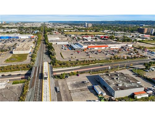 23 Centennial Parkway S, Stoney Creek, ON 